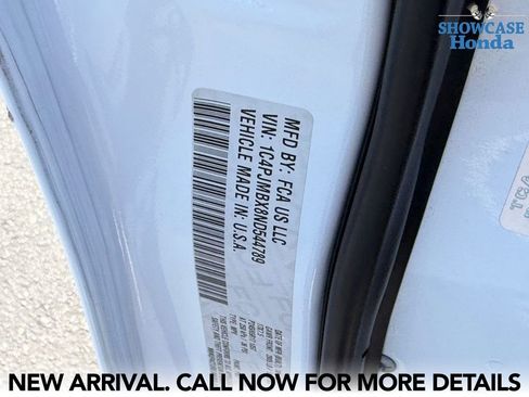 Used 2022 Jeep Cherokee Trailhawk w/ Comfort/Convenience Group image 14