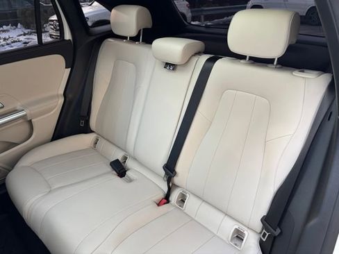 Certified 2023 Mercedes-Benz GLA 250 4MATIC image 24