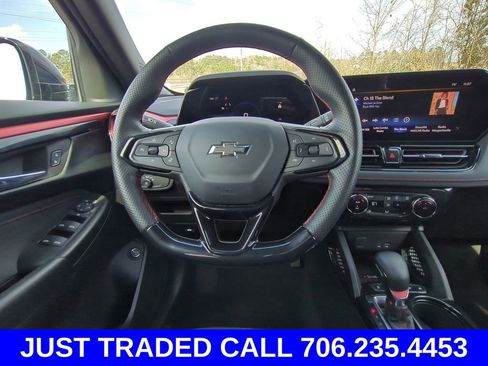 Used 2024 Chevrolet TrailBlazer RS w/ Convenience Package image 16