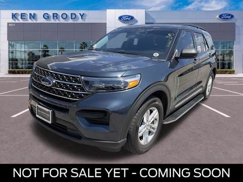 Certified 2022 Ford Explorer XLT RWD image 1