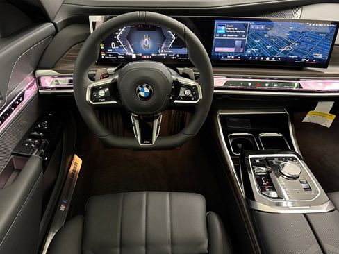 New 2026 BMW 740i w/ Executive Package image 26