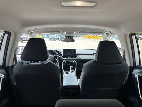 Used 2023 Toyota RAV4 LE image 13