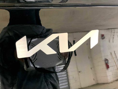 Used 2024 Kia Sportage EX image 32