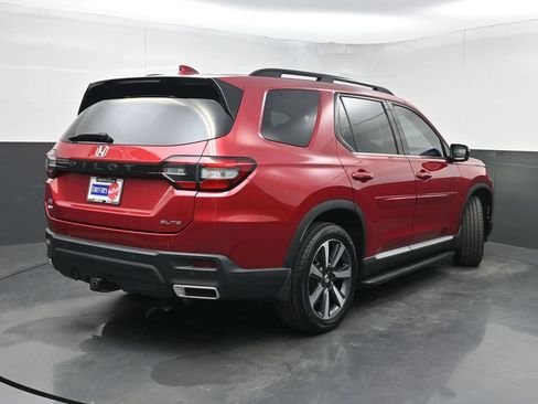 Used 2023 Honda Pilot Elite image 27