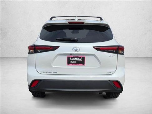New 2026 Toyota Highlander XLE AWD/4WD image 8