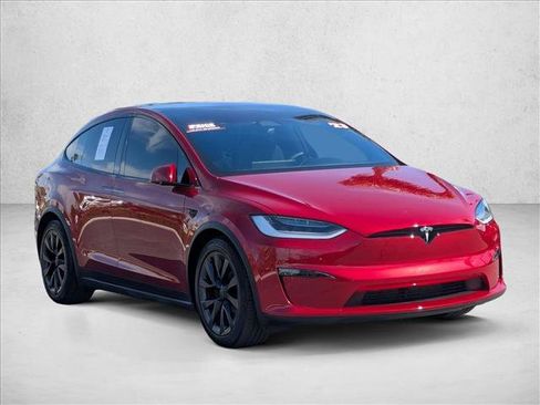 Used 2023 Tesla Model X image 3
