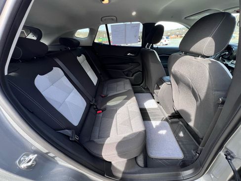 Used 2024 Chevrolet Trax LS w/ LS Convenience Package image 23