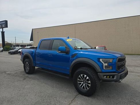 Used 2019 Ford F150 Raptor w/ Equipment Group 802A Luxury AWD/4WD image 3