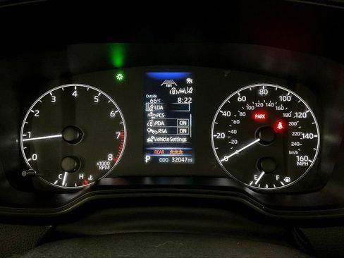Used 2024 Toyota Corolla SE FWD image 21