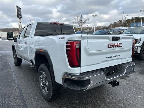 New 2026 GMC Sierra 3500 SLT image 6