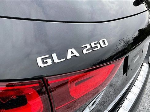 Certified 2023 Mercedes-Benz GLA 250 4MATIC image 27