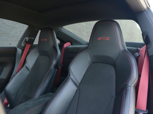 Used 2022 Porsche 911 Carrera 4 GTS AWD/4WD image 5
