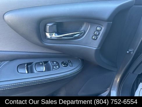 Used 2023 Nissan Murano SL w/ SL Moonroof Package image 12