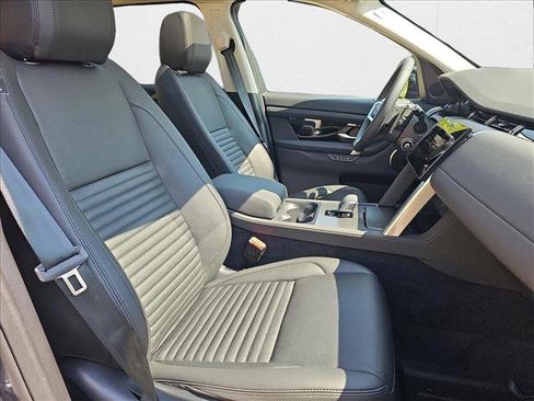 New 2024 Land Rover Discovery Sport S image 5