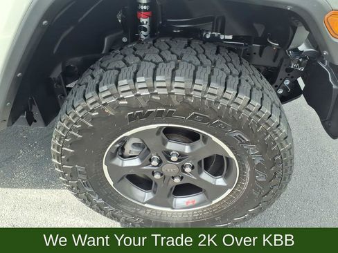 Used 2022 Jeep Gladiator Rubicon w/ LED Lighting Group AWD/4WD image 33