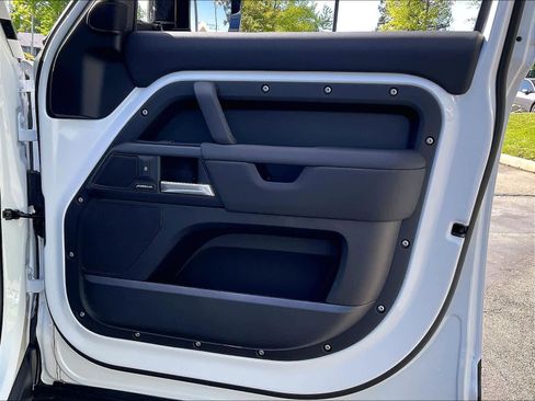 New 2026 Land Rover Defender 130 S AWD/4WD image 31