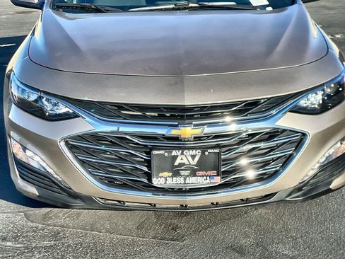 Used 2024 Chevrolet Malibu LT image 21