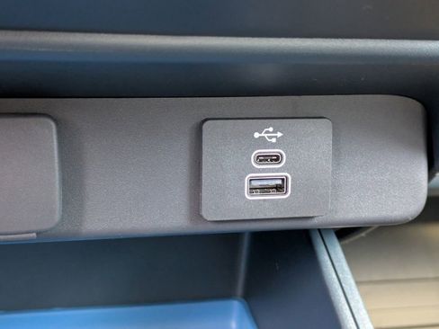 New 2025 Ford Maverick XLT w/ XLT Luxury Package image 24