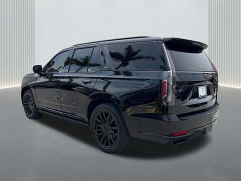 Used 2021 Cadillac Escalade Premium Luxury w/ Driver Assist Tech Package RWD image 5
