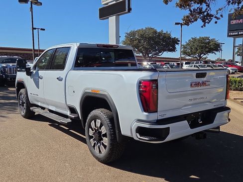New 2026 GMC Sierra 2500 Denali image 2