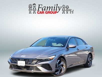 Used 2025 Hyundai Elantra SEL