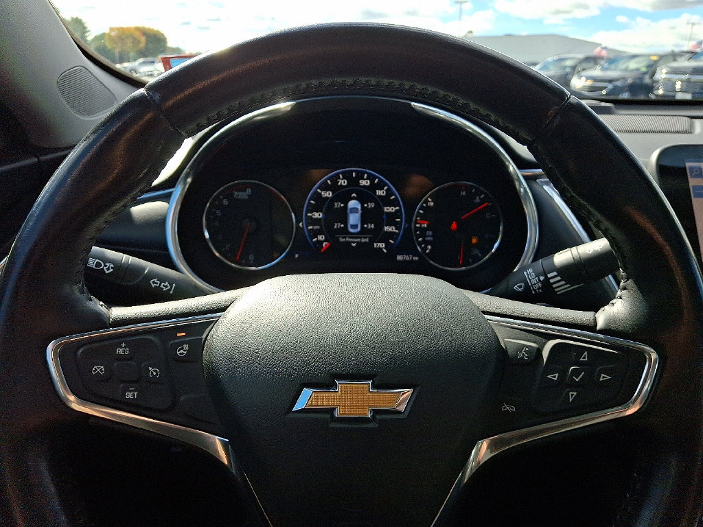 Certified 2020 Chevrolet Malibu Premier FWD image 21