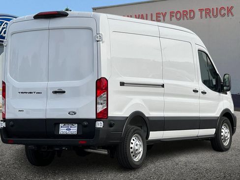 New 2026 Ford Transit 250 148 Medium Roof Extended AWD w/ Load Area Protection Package image 4