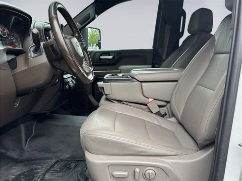 Used 2020 Chevrolet Silverado 2500 LT w/ All Star Edition AWD/4WD image 10