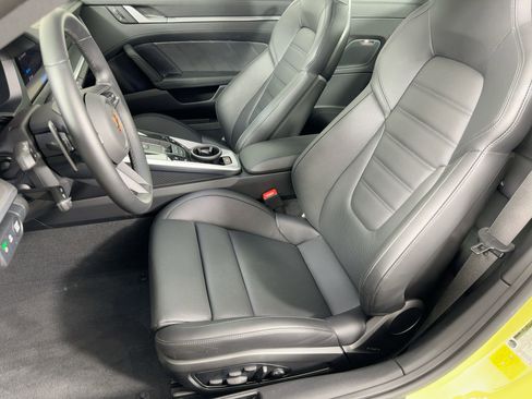 Certified 2025 Porsche 911 Carrera T image 5