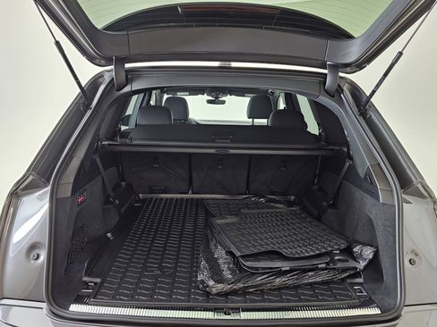 Used 2025 Audi Q7 3.0T Premium Plus image 20