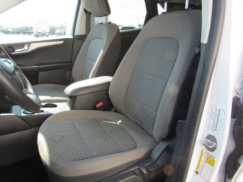 Used 2021 Ford Escape SE FWD image 26