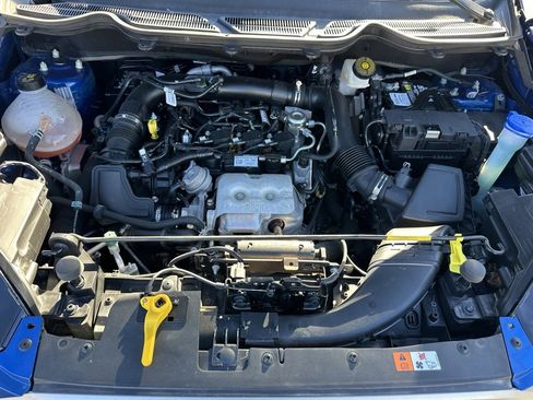 Used 2021 Ford EcoSport SE w/ SE Appearance Package image 29