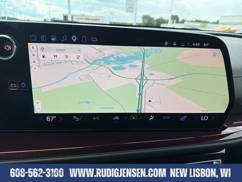 Used 2025 Chevrolet Traverse Z71 AWD/4WD image 19