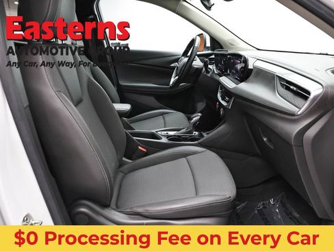 Used 2024 Buick Encore GX Preferred FWD image 23