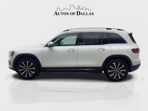 Used 2022 Mercedes-Benz GLB 250 w/ Premium Package Lite image 5