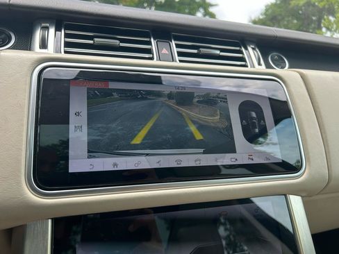 Used 2018 Land Rover Range Rover HSE AWD/4WD image 37