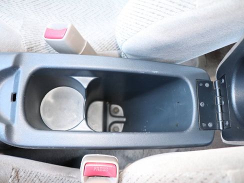 Used 1997 Chevrolet Cavalier LS w/ Preferred Equipment Group 2 FWD image 27