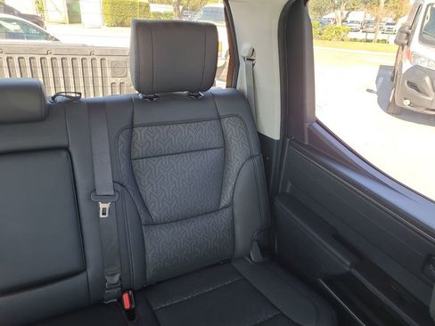 Used 2023 Toyota Tundra Limited image 6