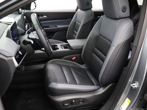 Used 2025 Honda Prologue Touring image 2