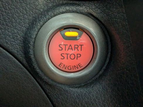 Used 2019 Nissan Sentra SV image 31