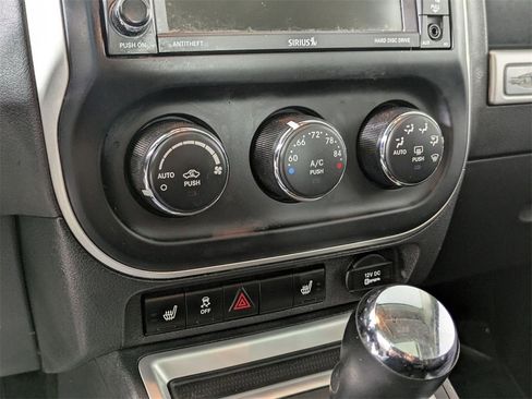 Certified 2017 Jeep Compass High Altitude image 21