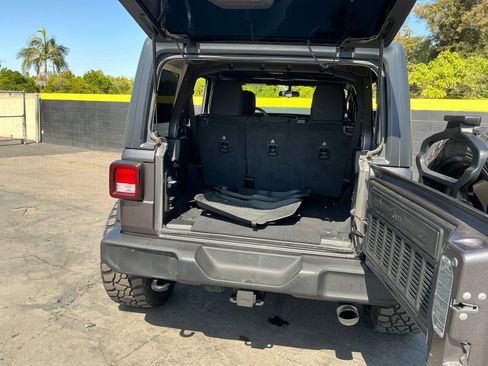 Used 2021 Jeep Wrangler Unlimited Sport AWD/4WD image 26