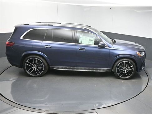 New 2026 Mercedes-Benz GLS 450 4MATIC image 50