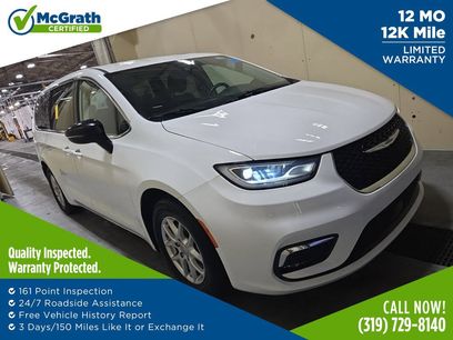 Used 2024 Chrysler Pacifica Touring-L