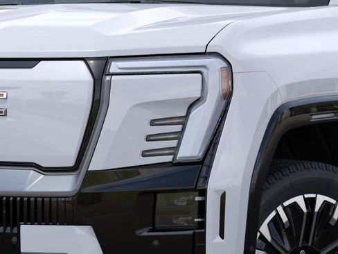 New 2026 GMC Sierra EV Denali AWD/4WD image 34