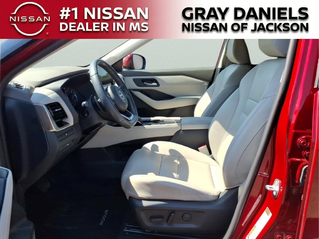 Used 2023 Nissan Rogue SL w/ SL Premium Package FWD image 22