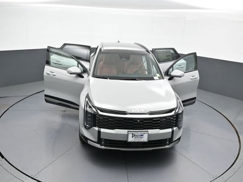 New 2026 Kia Sportage SX FWD image 47