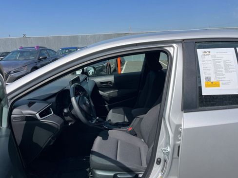 Used 2025 Toyota Corolla LE image 26