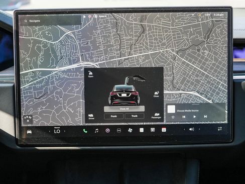 Used 2023 Tesla Model X AWD/4WD image 13