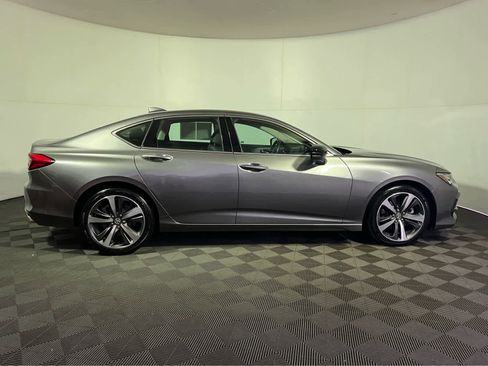 Used 2025 Acura TLX w/ Technology Package image 8